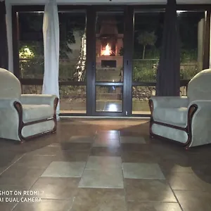 https://mangal-and-terrace-in-center-apartment.hotelslviv.net